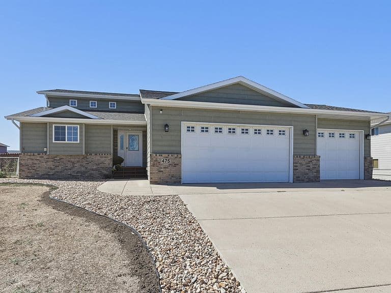 475 Freude Ln photo 1