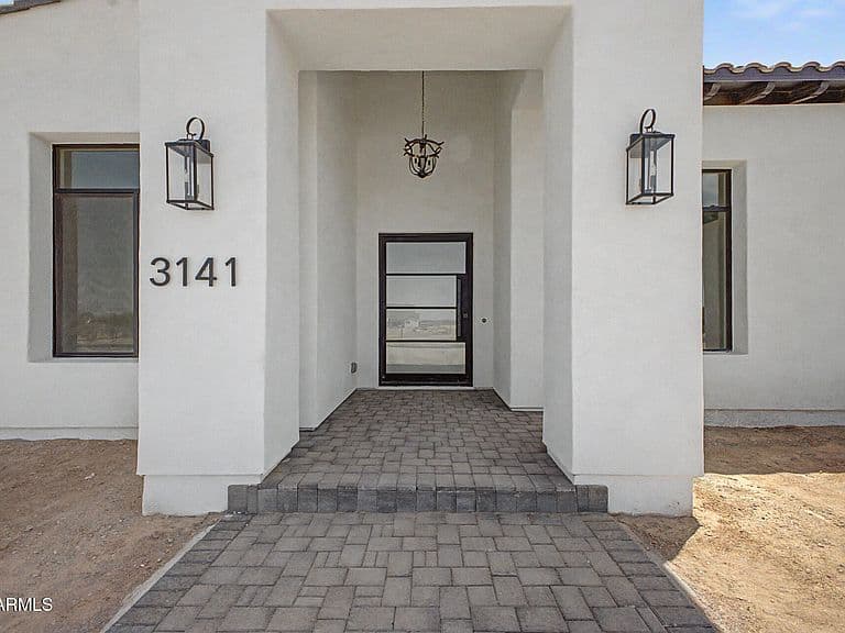 3141 W LIND Road photo 5