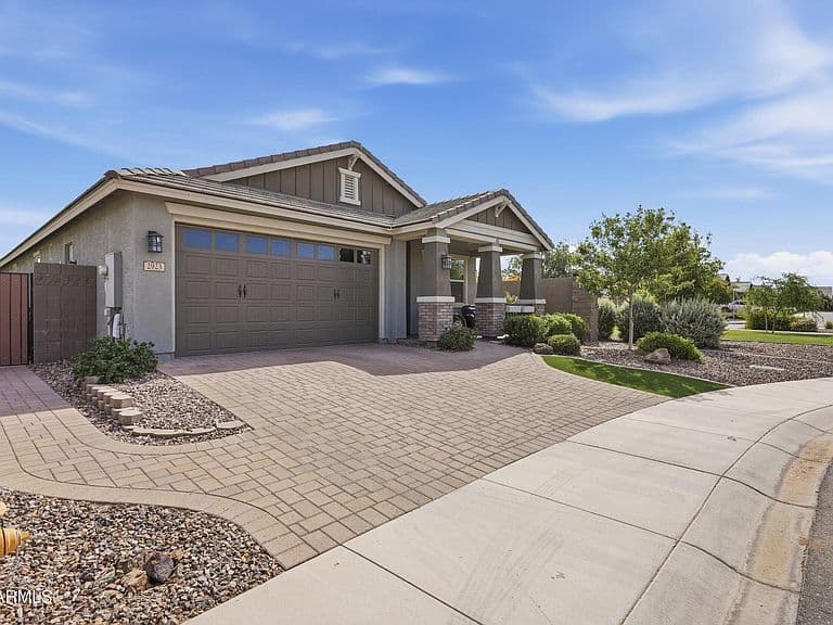 2923 W CANADA DE ORO Road photo 2