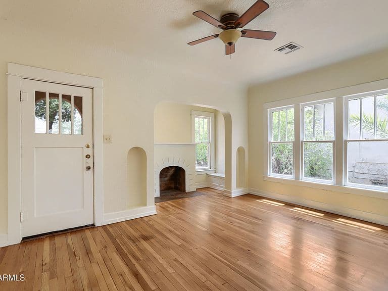2042 N 12TH Street photo 5