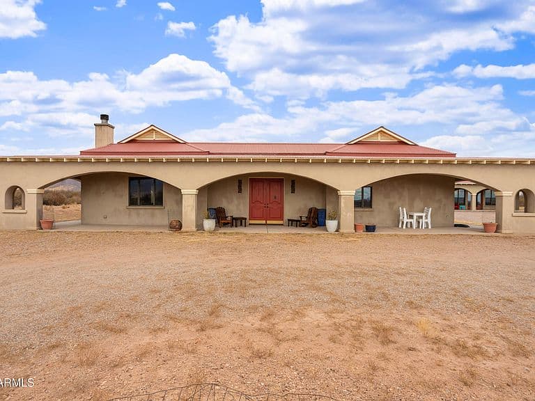 2076 W Tierra Contenta Trail photo 3