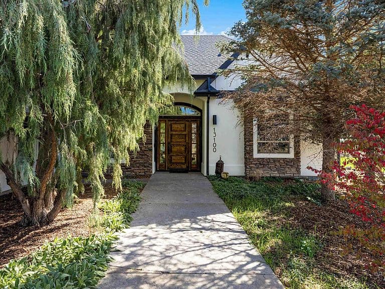 13100 S Laken Ln photo 3