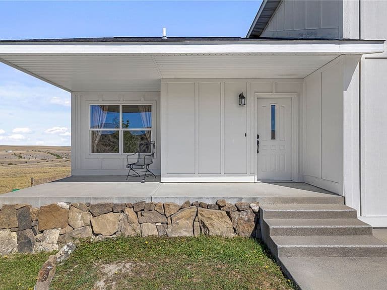 5205 Thomas Katherine Rd photo 2