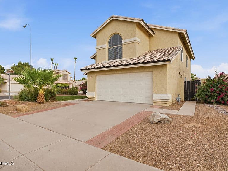 1403 W GOLDFINCH Way photo 4