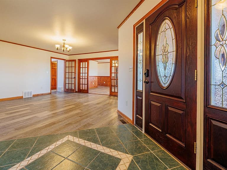 2477 Beaver Creek Rd photo 4