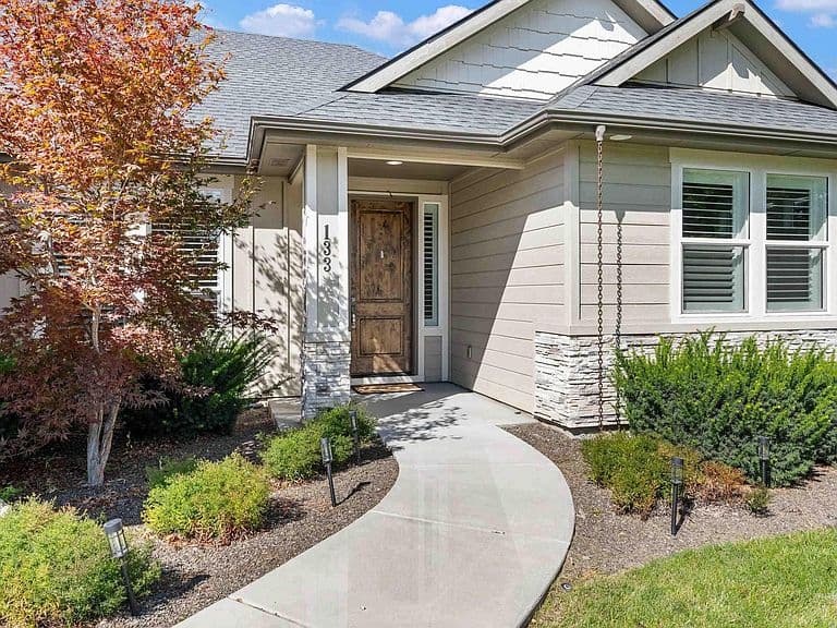 133 S Baxter Way photo 4