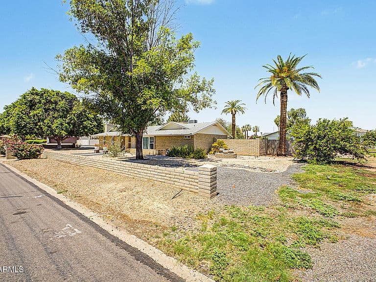 2320 W HARRISON Street photo 3