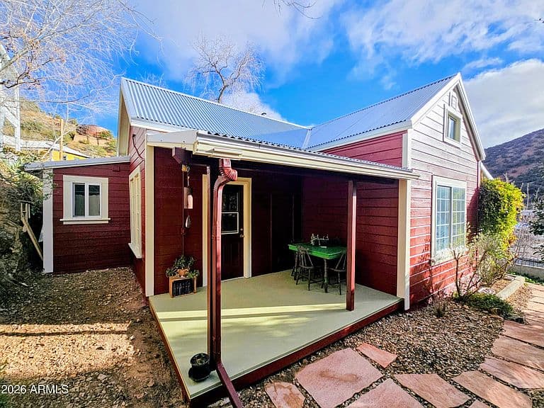 138B Opera Dr photo 3