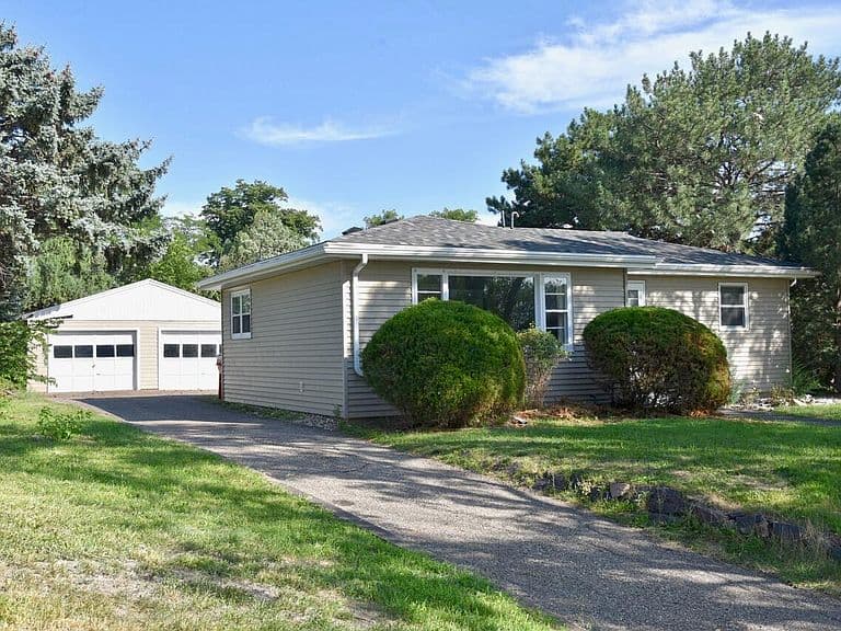500 N Poplar Ave photo 4