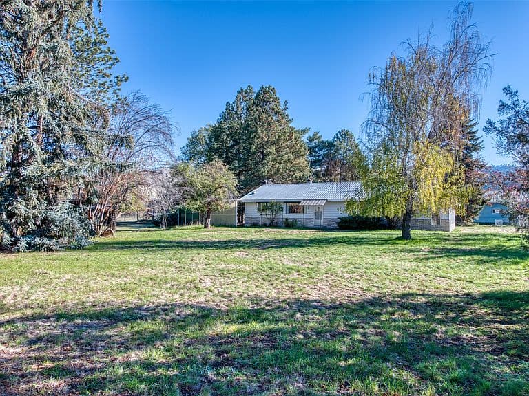 3228 Old Darby Rd photo 2