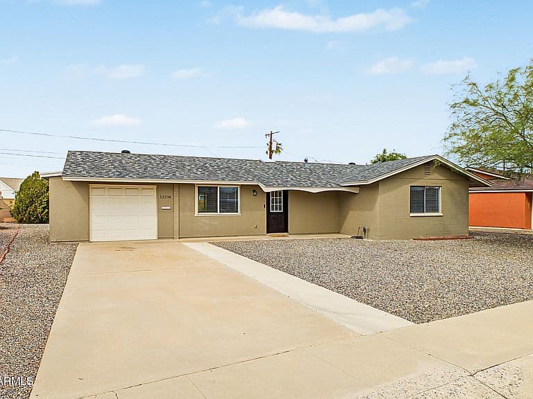 12214 N AUGUSTA Drive photo 3