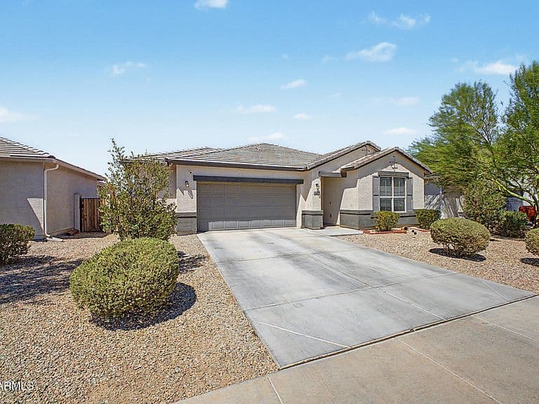 37736 W SAN ILDEFANSO Avenue photo 3