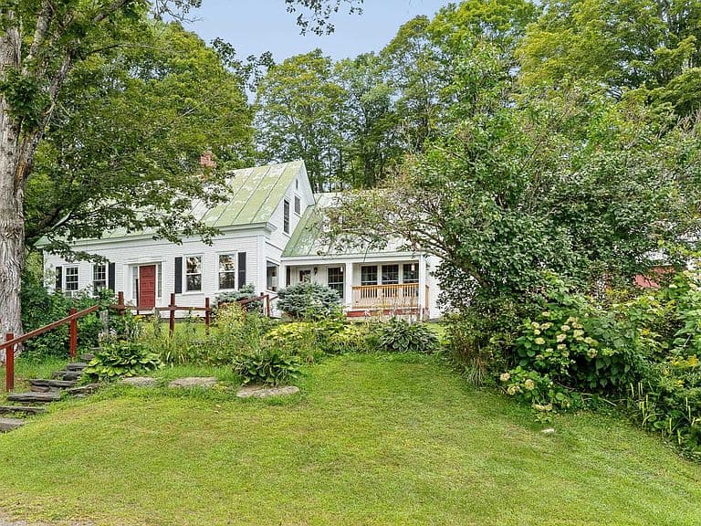 373 Perham Road photo 2