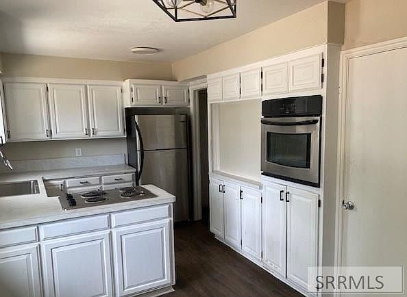 700 N Robins Ave photo 2