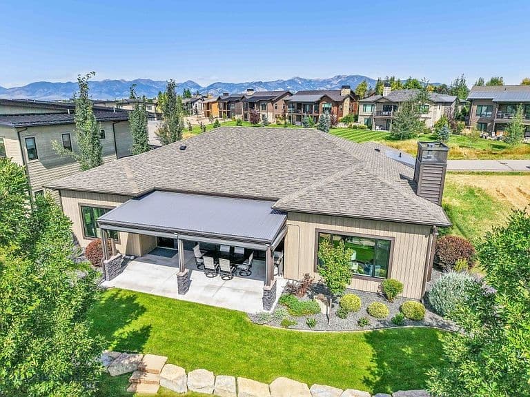 75 Balmoral Trl photo 3