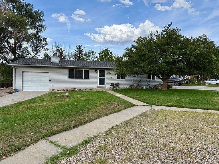1740 Colorado Dr photo 1