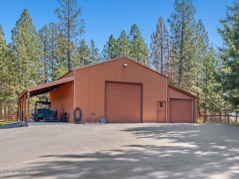 6502 E Highview Dr photo 3