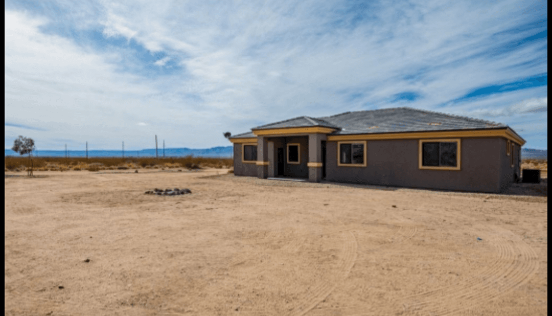 928 South Arivaca Road photo 5
