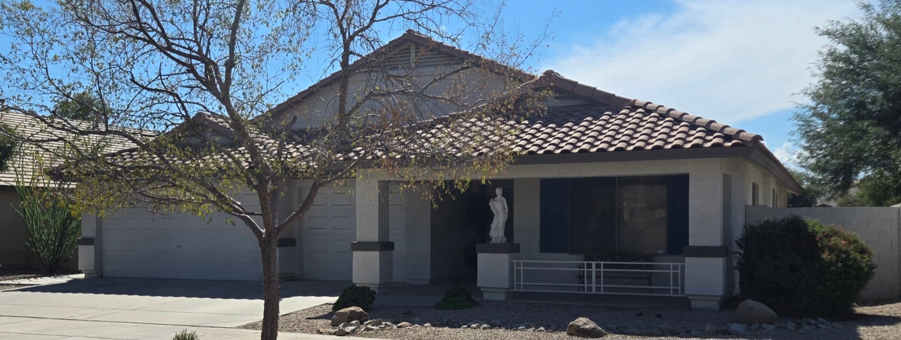 128 North 166th Lane photo 2