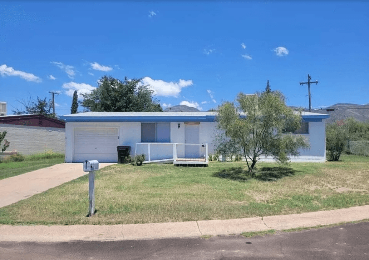 504 Alegre Place photo 1