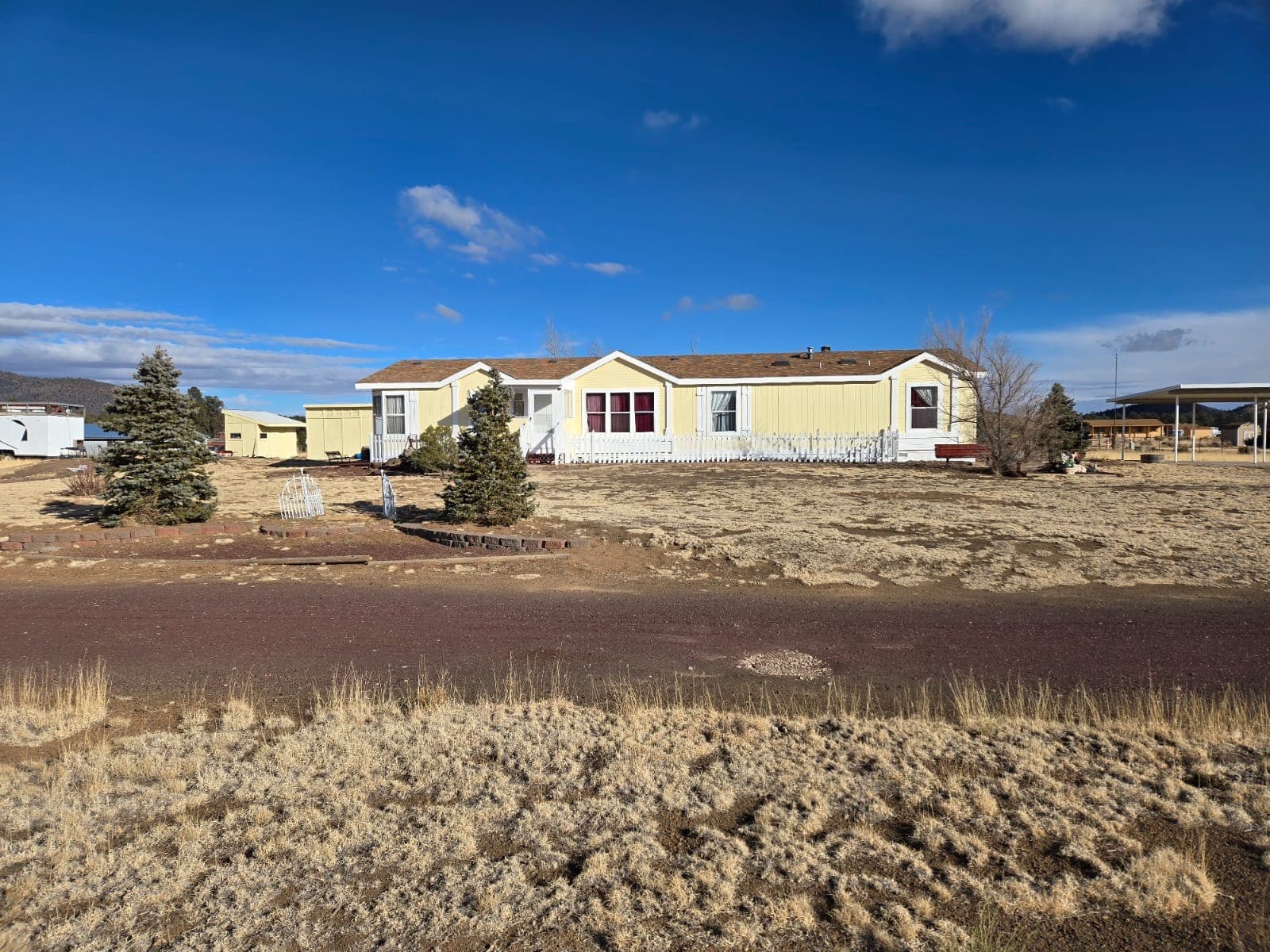 8015 Elise Way photo 2