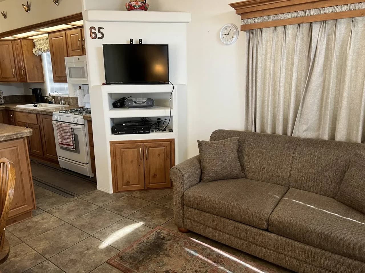 1960 East 32nd Street, #407 photo 5