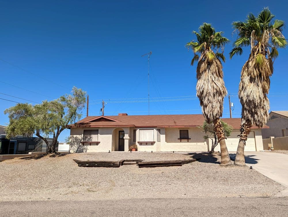3937 Comet Drive photo 1