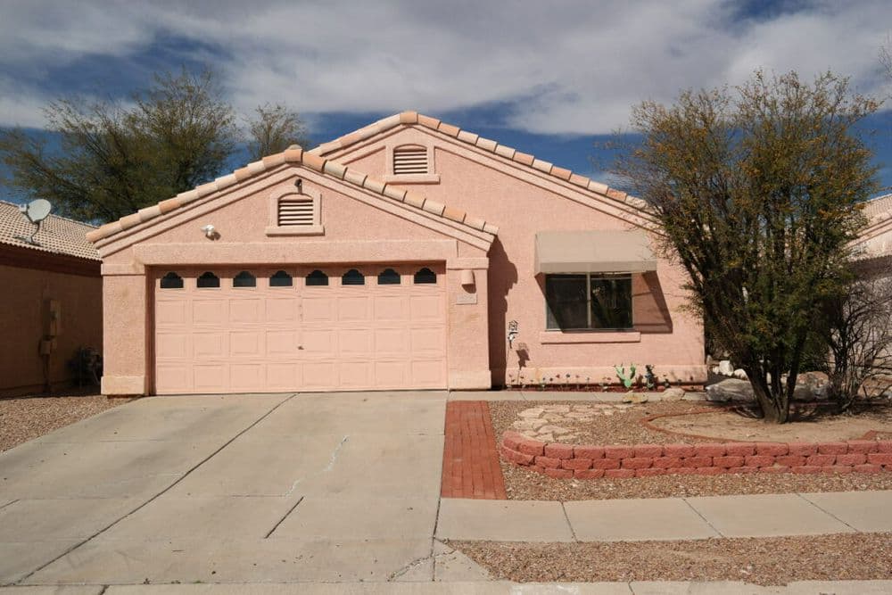 2276 West Silver River Way photo 1