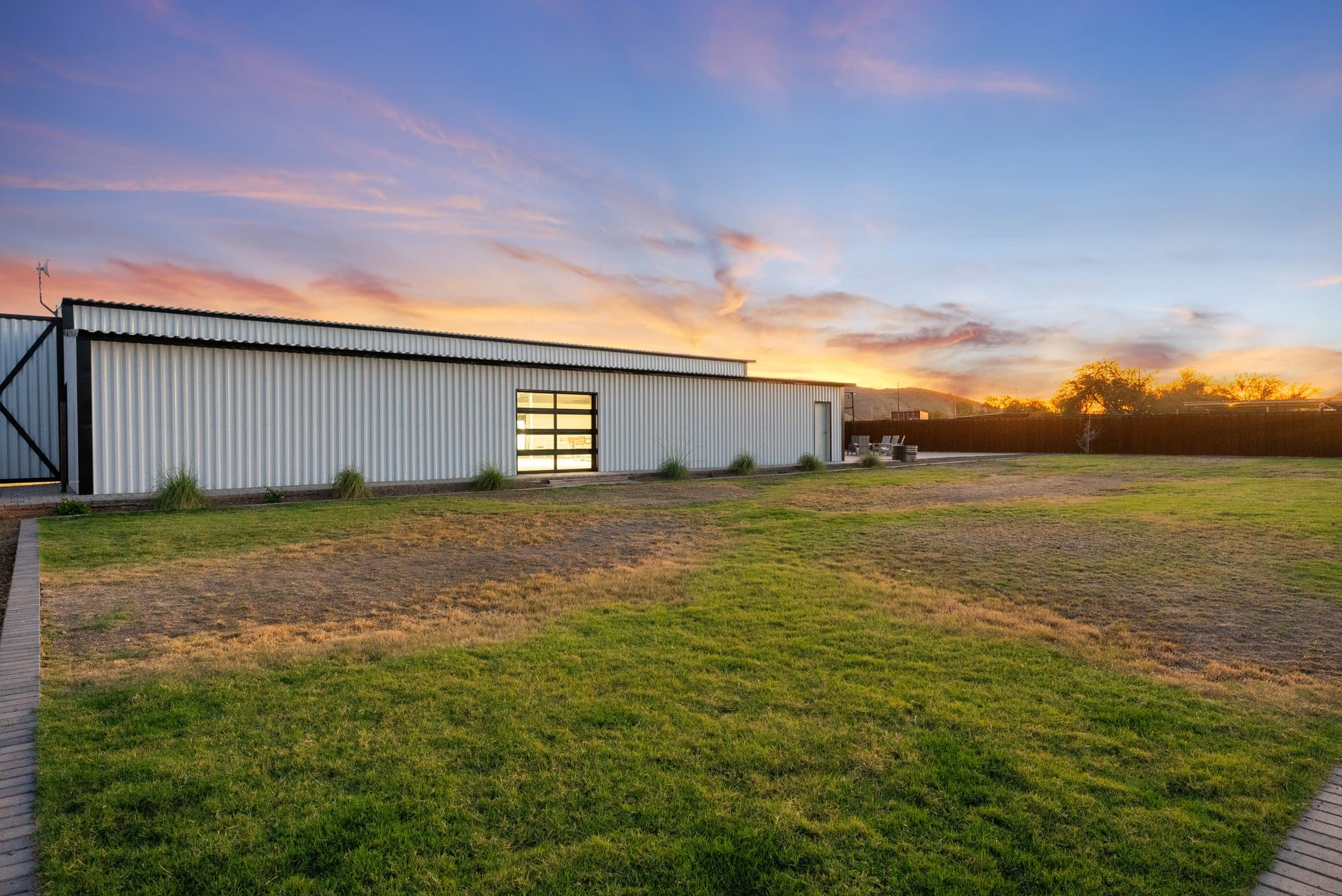 411 West Galvin Street photo 2