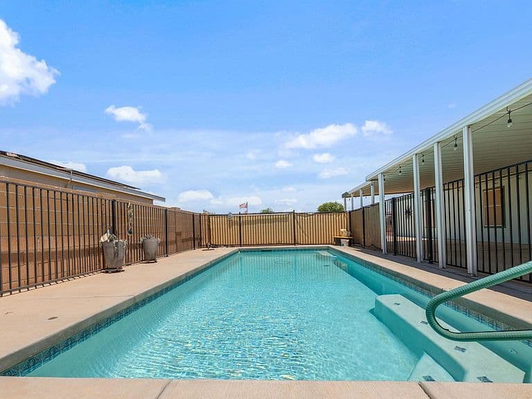 10154 S Summer Ave photo 3