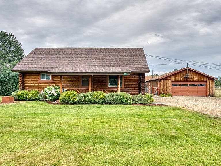 388 Winkler Ln photo 1