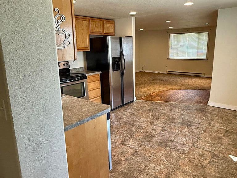 1117 Silver St photo 5