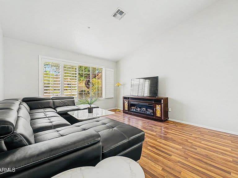 8826 E PALM RIDGE Drive photo 4