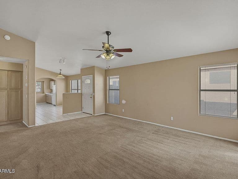 4053 W Villa Linda Drive photo 2