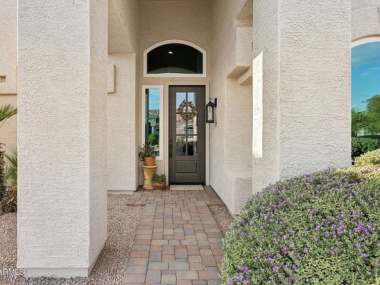 5450 E HELENA Drive photo 3