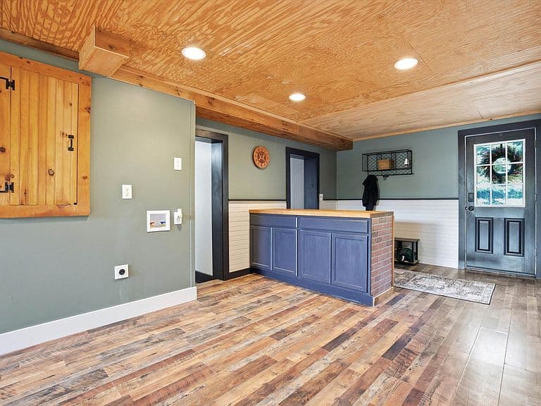 14 Osgood Road photo 5
