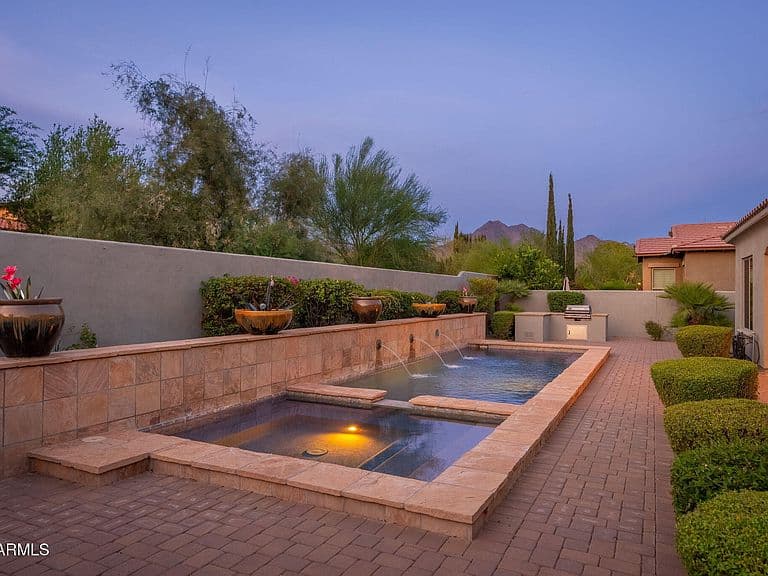 9400 E DESERT VILLAGE Drive photo 4