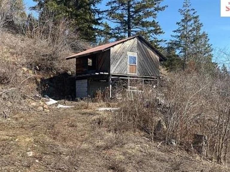 1516 Round Mountain Rd photo 4