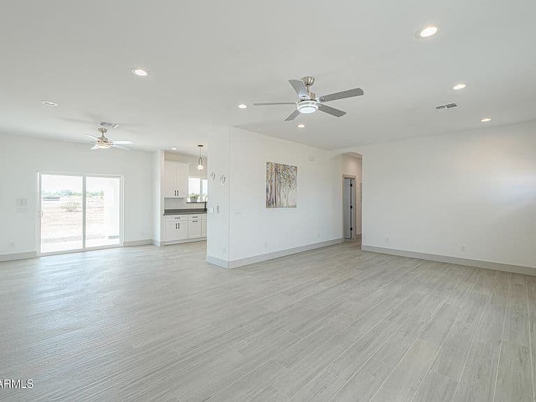 40179 W Robles Road photo 5