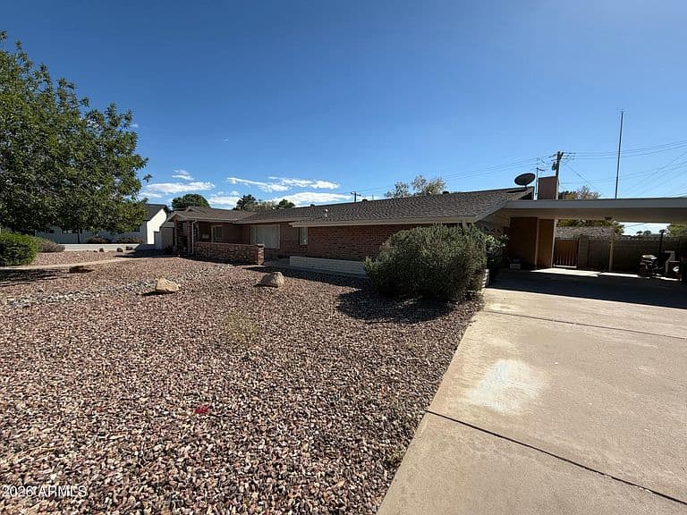3601 E Pierson Street photo 3