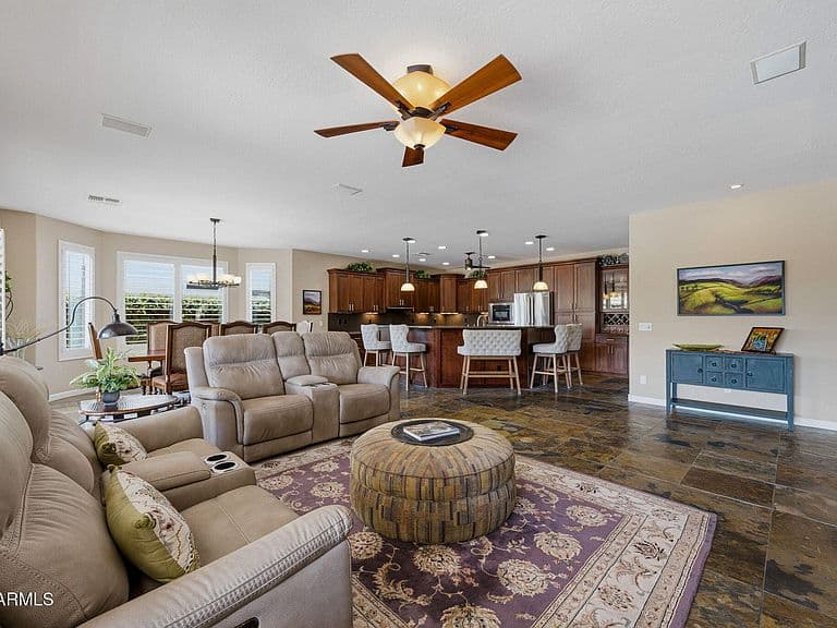 4929 W MOHAWK Drive photo 5