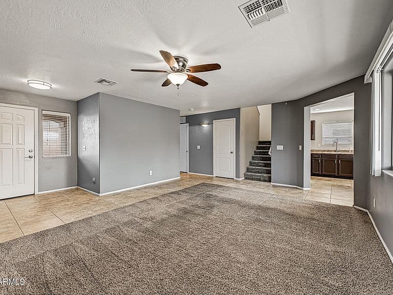 41375 W Hopper Drive photo 3