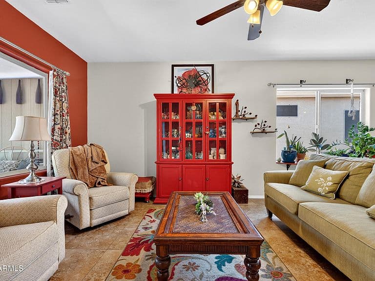 10944 E BOSTON Street photo 2