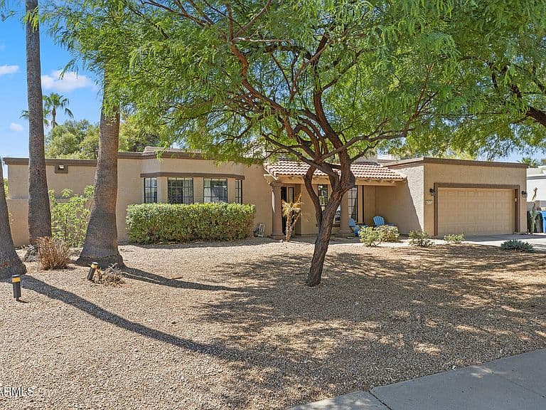 4725 E LE MARCHE Avenue photo 3