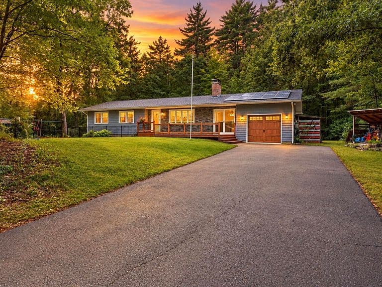 6 Juniper Drive photo 1