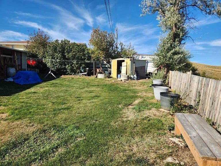 620 5th St N photo 5