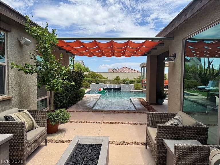 8450 Great Outdoors St photo 2