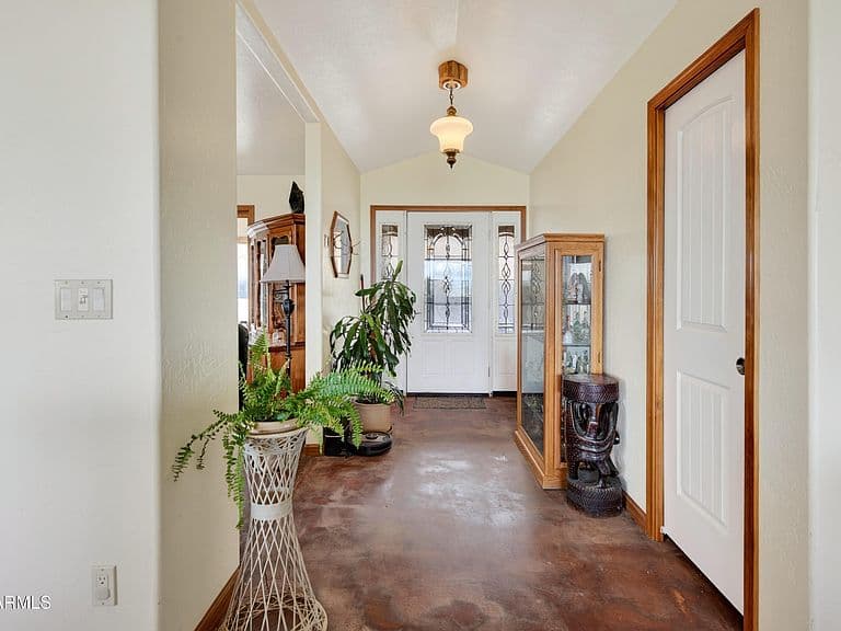 3335 E KEARNEY Trail photo 4
