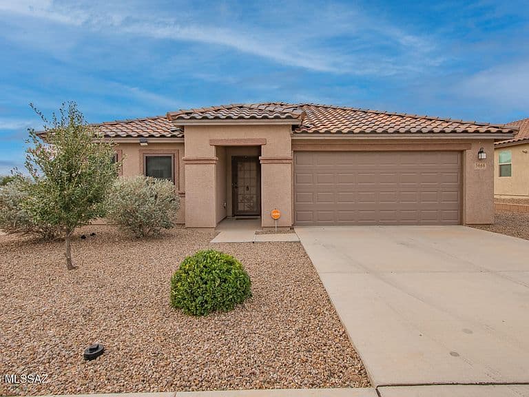 5668 S Ruby Quinn Pl photo 2
