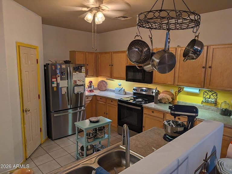 13191 W WATSON Lane photo 5